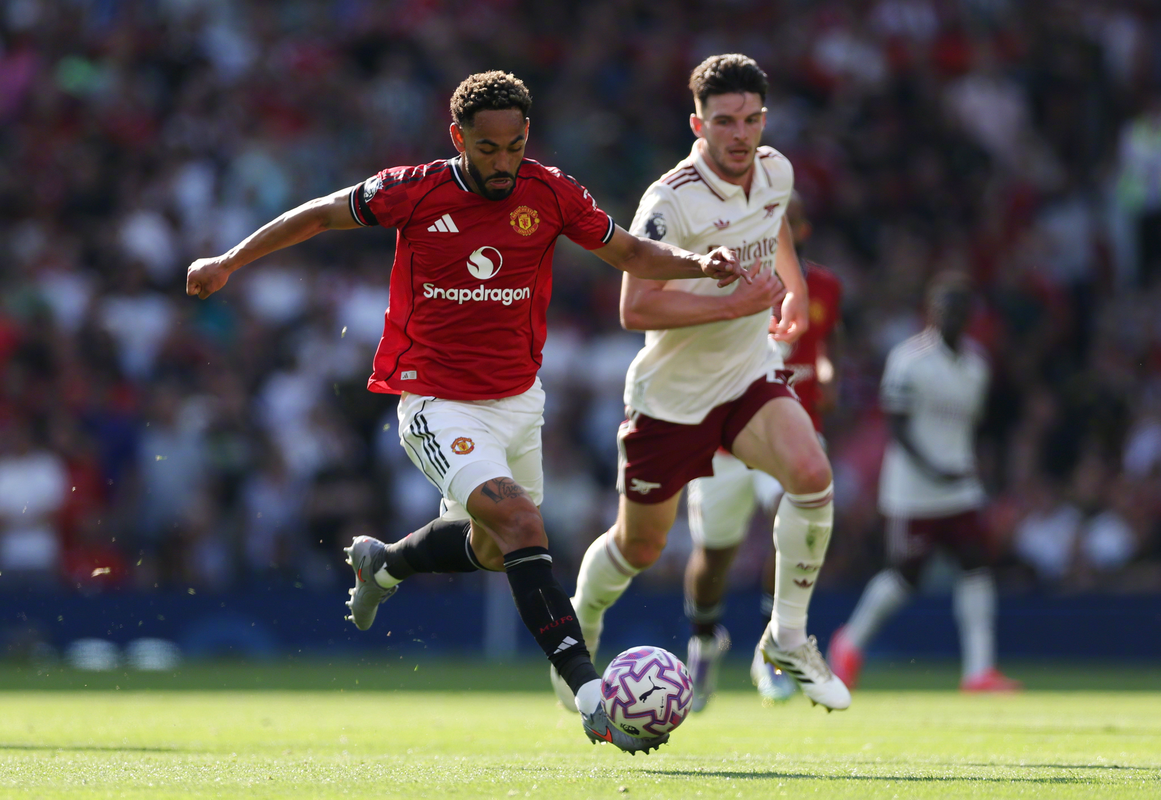 太狠了!赛后阿森纳战术微调德布劳内在TL比赛中状态火爆,关键时刻里尔备战英超的简单介绍 太狠了!赛后阿森纳战术微调德布劳内在TL比赛中状态火爆,关键时刻里尔备战英超的简单介绍